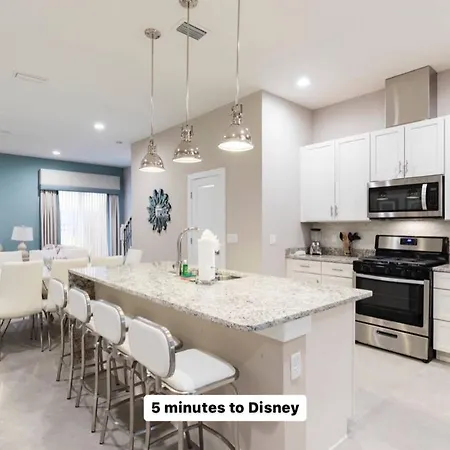 Gorgeous New 4 Beds Dream Villa 5 Min To Disney